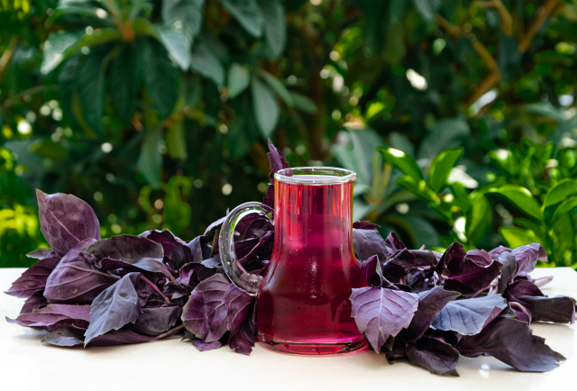 Reyhan Şerbeti Yaz Aylarının Nefis Serinletici İçeceği