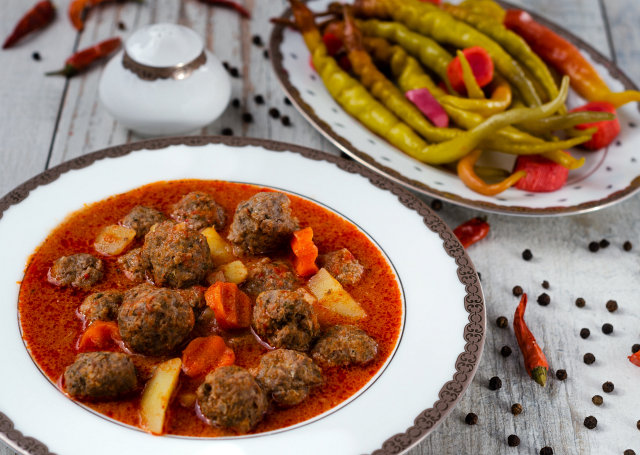 Sulu Köfte Ev Yapımı