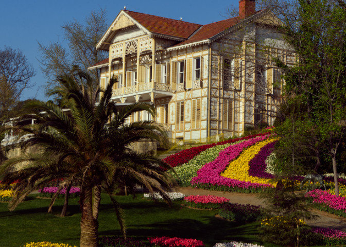 Emirgan Korusu Sarı Köşk 2